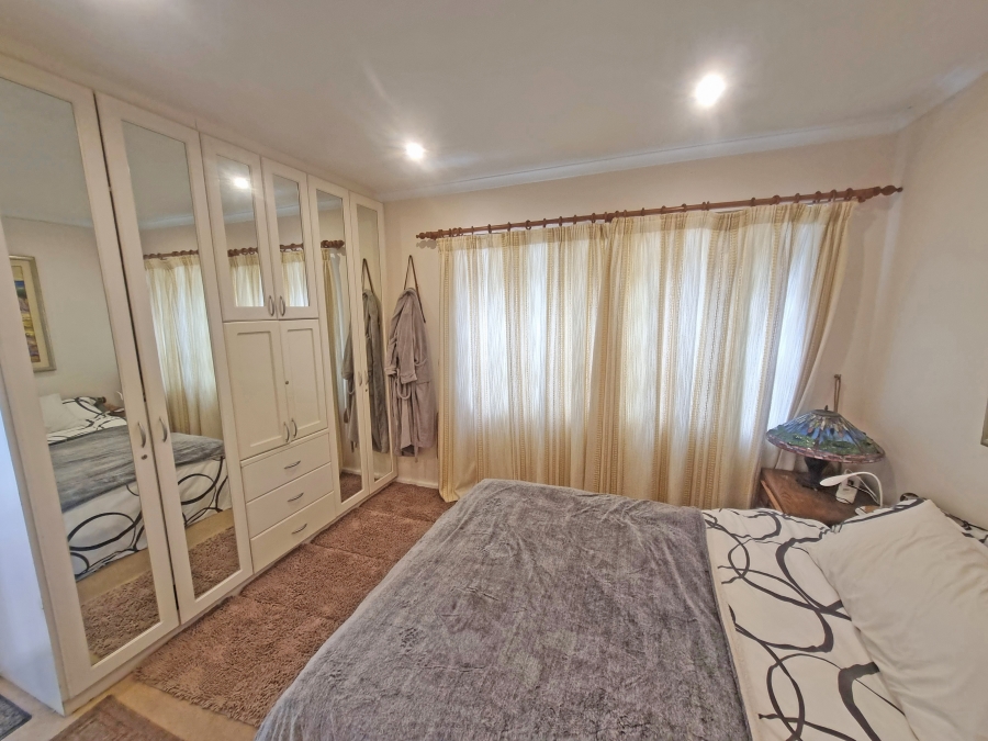 To Let 1 Bedroom Property for Rent in Hout Bay Western Cape